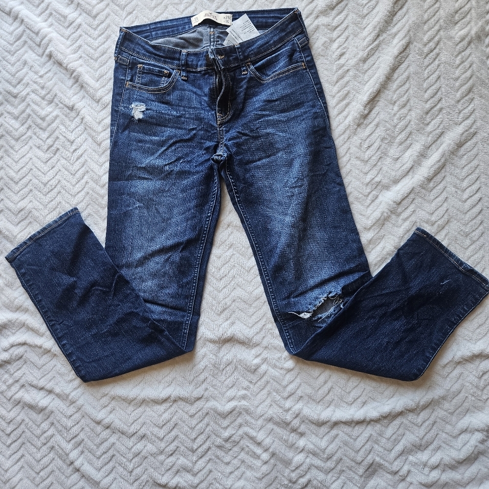 Hollister Size 3 Short Distressed Skinny Jeans 3S